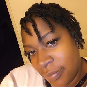 Meet your Posher, Renata